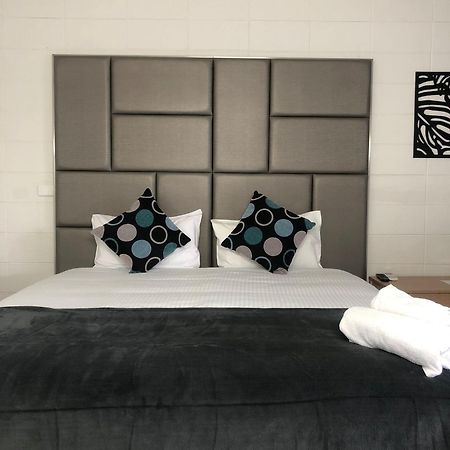 Gladstone Cbd Motel Extérieur photo