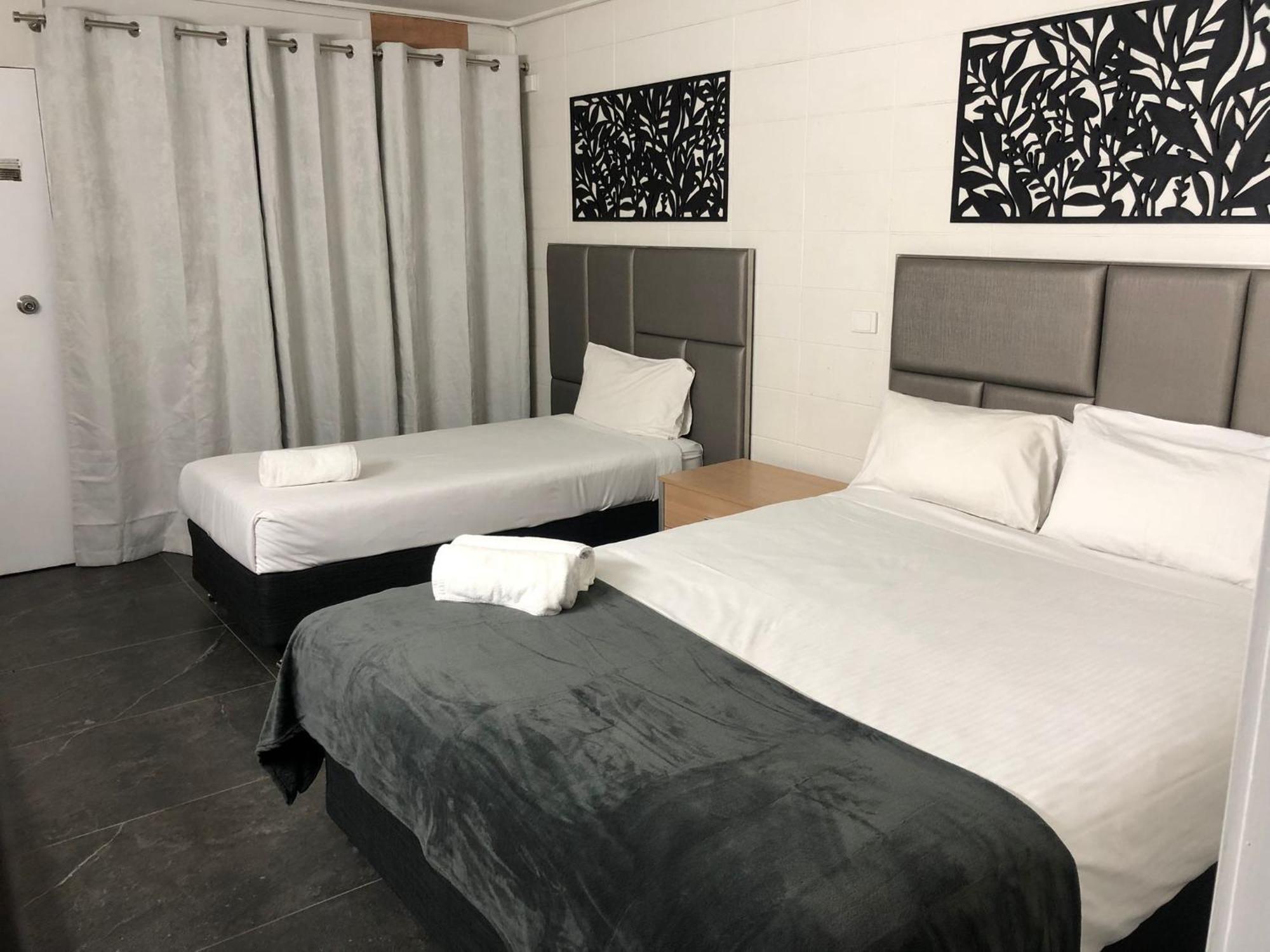 Gladstone Cbd Motel Extérieur photo